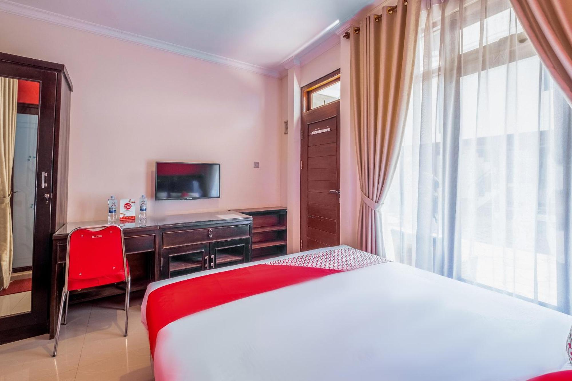 Oyo Collection O 1032 Rahayu Residence Syariah Cirebon Eksteriør bilde
