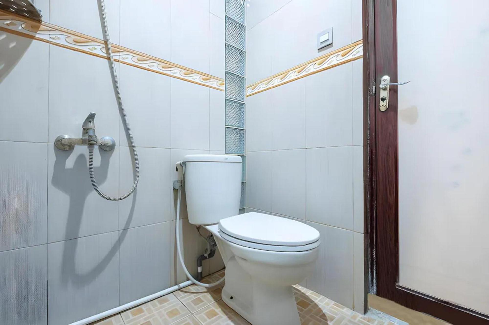 Oyo Collection O 1032 Rahayu Residence Syariah Cirebon Eksteriør bilde